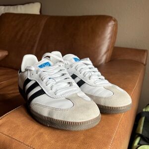 Adidas Sambas - White/Black